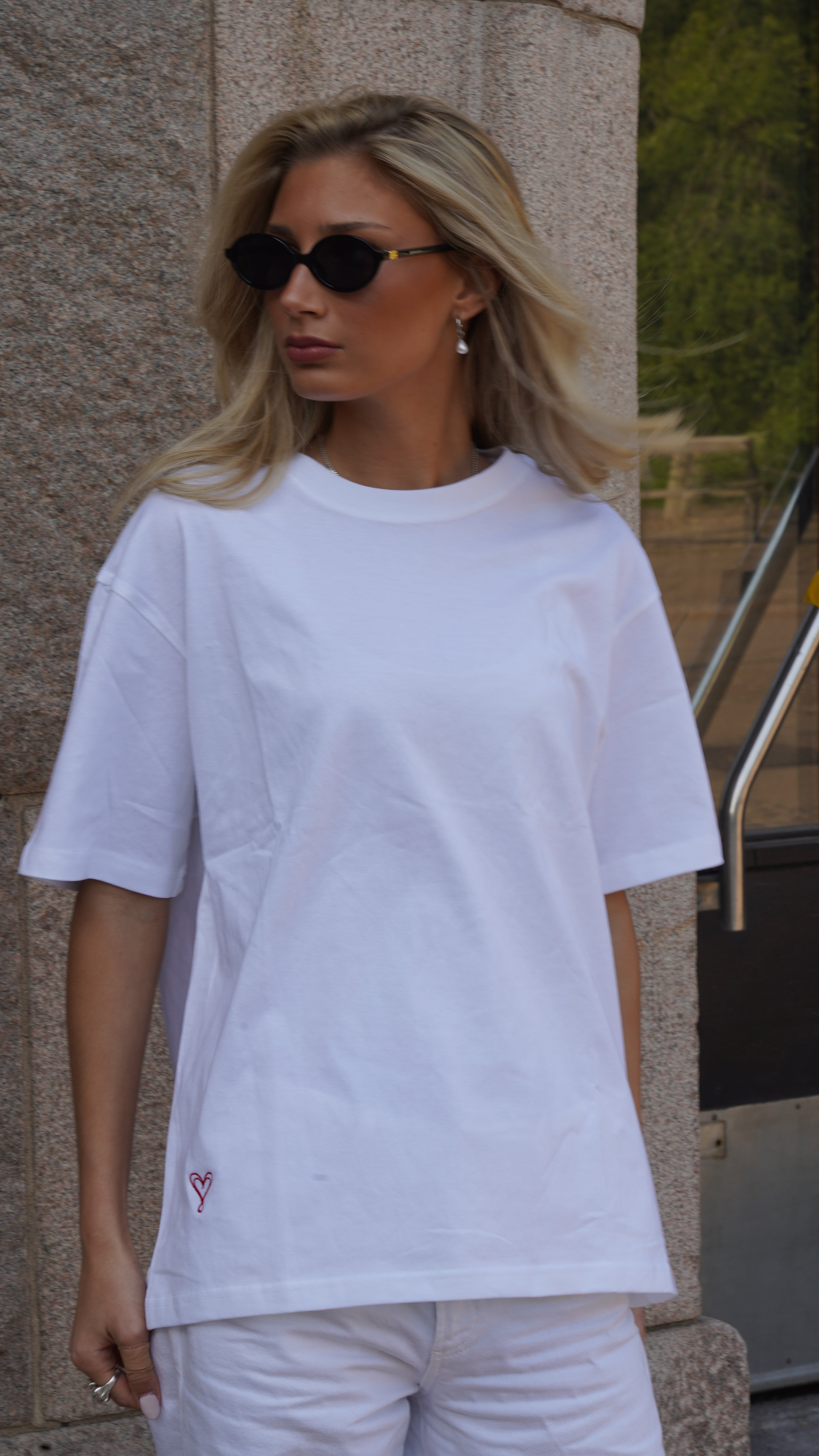 Woman´s Avellé Oversized T-shirt White