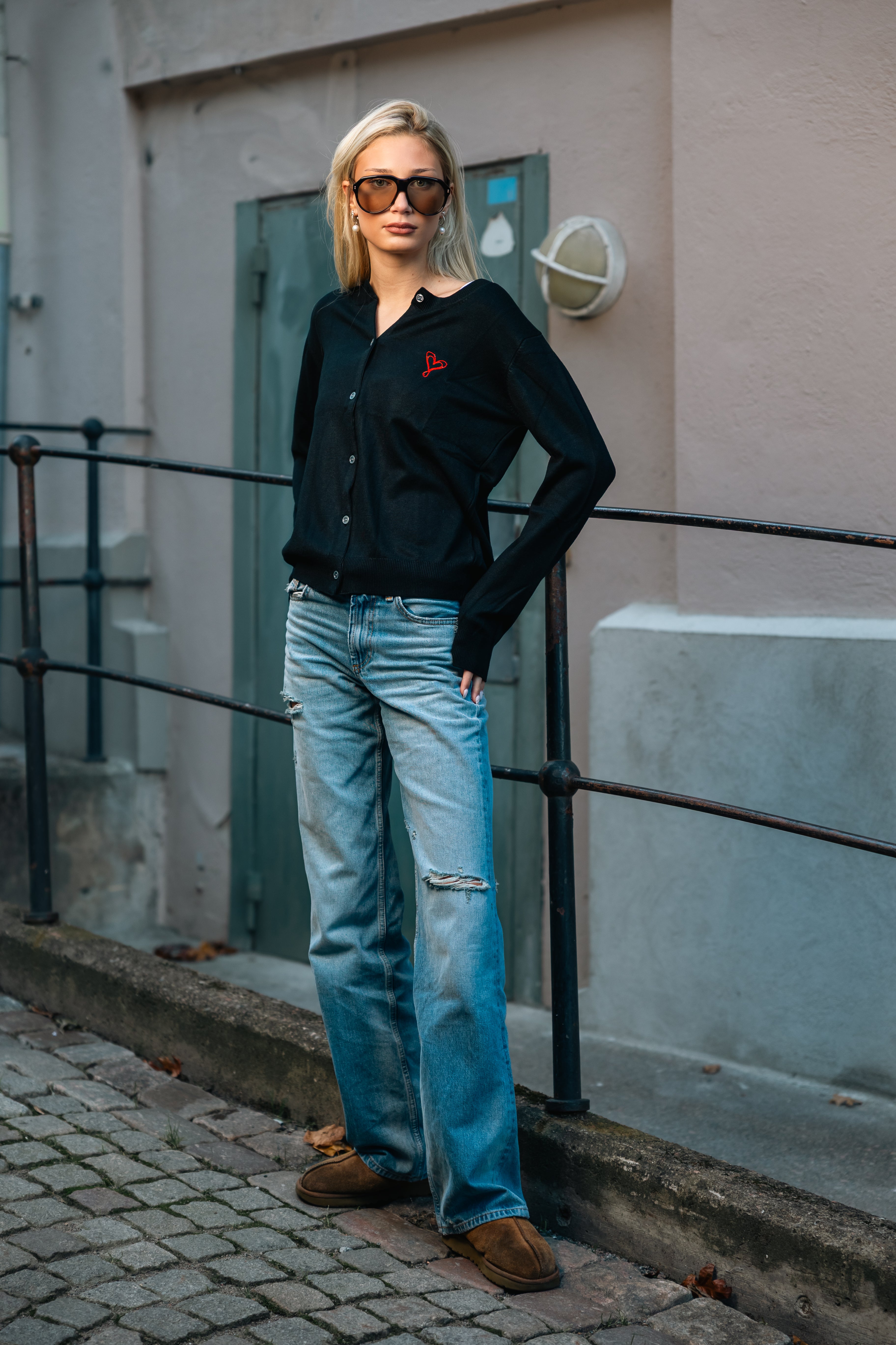 Woman´s Cardigan Black